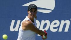 Калинина уверенно стартовала в Анже и вышла на обидчицу Ястремской