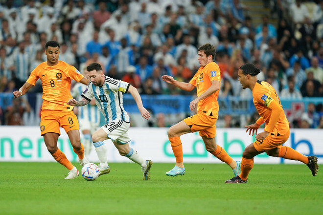 Суперкамбек не допоміг. Аргентина по пенальті вирвала звитягу в Нідерландів