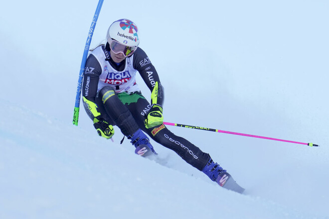 Горные лыжи. Бассино одержала домашнюю победу в Сестриере