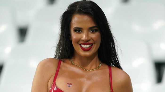 ВІДЕО. Гаряча хорватська вболівальниця потролила бразильців танцем голуба