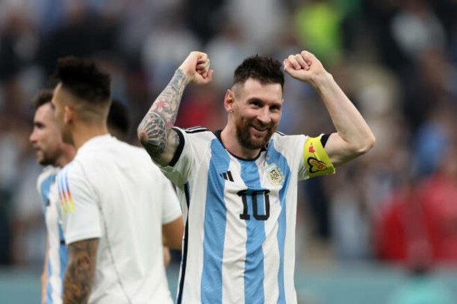 Месси = Роналдо. Аргентинец настиг бразильца по голевым матчам на ЧМ