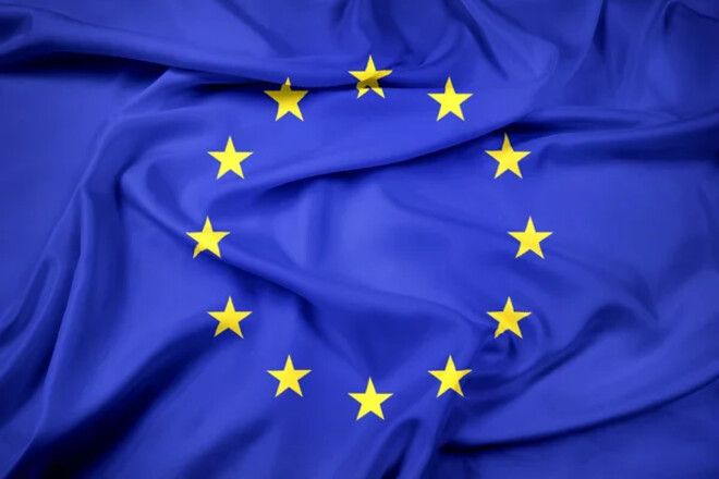 Евросоюз принял 9-й пакет санкций против рф. Что ждет прихвостней путина?