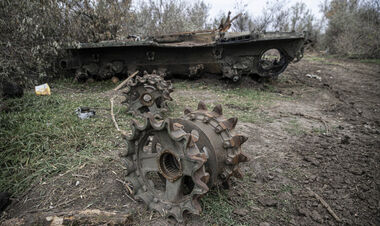 Минулої доби ЗСУ знищили 620 росіян, 5 танків і 16 ББМ