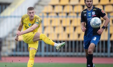«Поки що він у Дніпрі-1». Кучер розповів про трансферну ситуацію Довбика