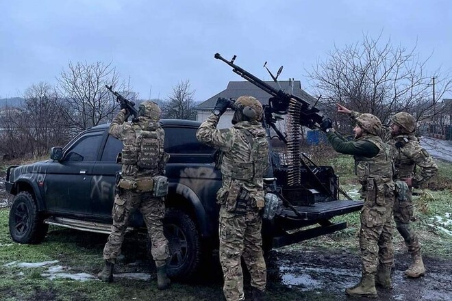 Массированный ракетный обстрел. В Киеве, Львове и Харькове слышны взрывы