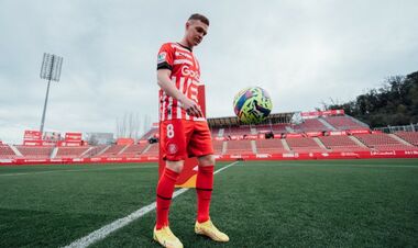 ФОТО + ВИДЕО. Цыганков провел первую тренировку в Жироне