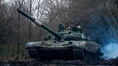 1800 танков и 400 самолетов. Россия готовится к новому наступлению