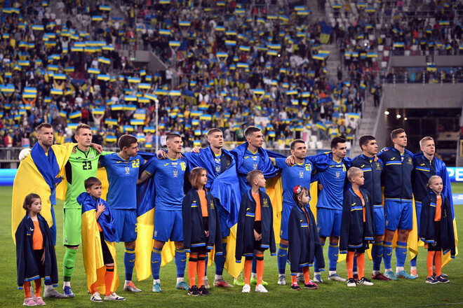 ВІДЕО. Українські футболісти звернулися до родин загиблих фанів
