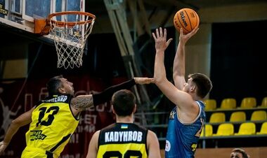 Суперліга. Будівельник виграв відкладений матч із одеським клубом БІПА