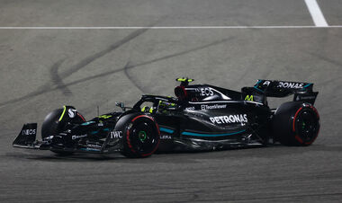 Хэмилтон недоволен: «Мерседесу нужно было сказать – не будем тебя слушать»