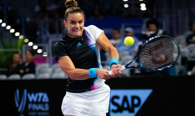 Саккарі здолала Пегулу на старті Підсумкового турніру WTA