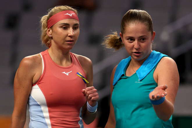 Кіченок та Остапенко програли стартовий матч Підсумкового турніру WTA