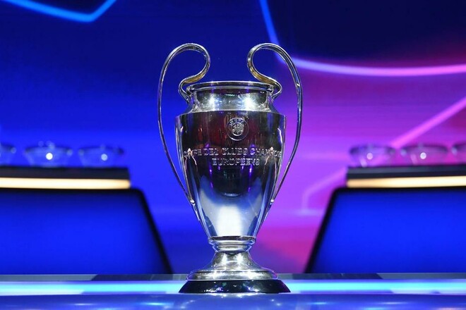 УЕФА может оставить Барселону за бортом Лиги чемпионов