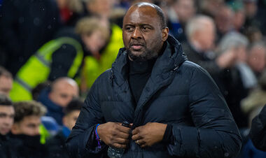 ОФІЦІЙНО. Легенда Арсеналу звільнений з посади наставника Крістал Пелас