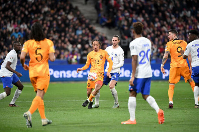 Нокаут в дебюте матча. Франция разгромила Нидерланды в отборе к Евро-2024