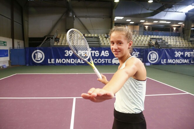 16-летняя украинка выиграла 5 матчей и дошла до полуфинала во Франции