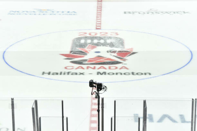 Канада «вкрала» молодіжний ЧС з хокею. IIHF підписала контракт