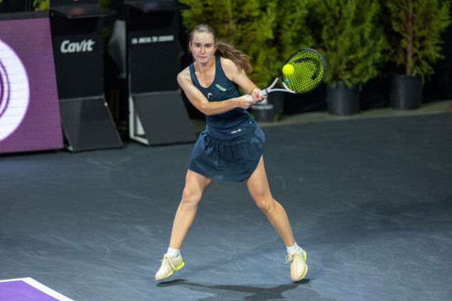 Снигур уверенно обыграла соперницу в первом раунде квалификации Aus Open