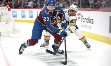 НХЛ. Колорадо проти Вегаса, 7 шайб Далласа, перемога Філадельфії