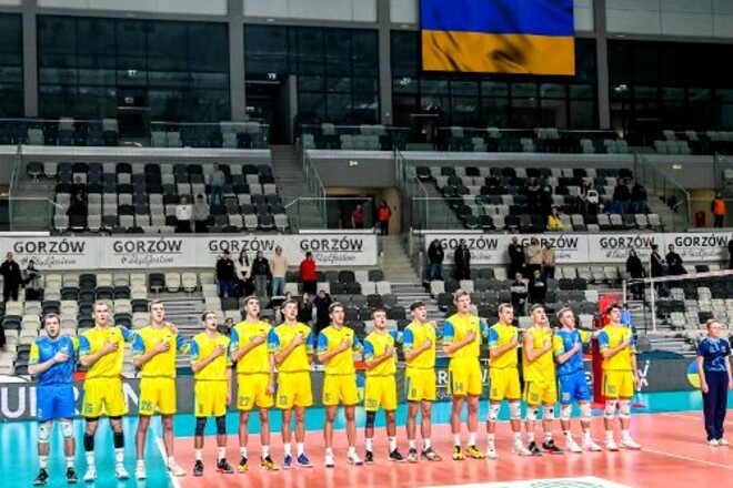 В усіх чотирьох турнірах EEVZA Україна посіла 2 місце