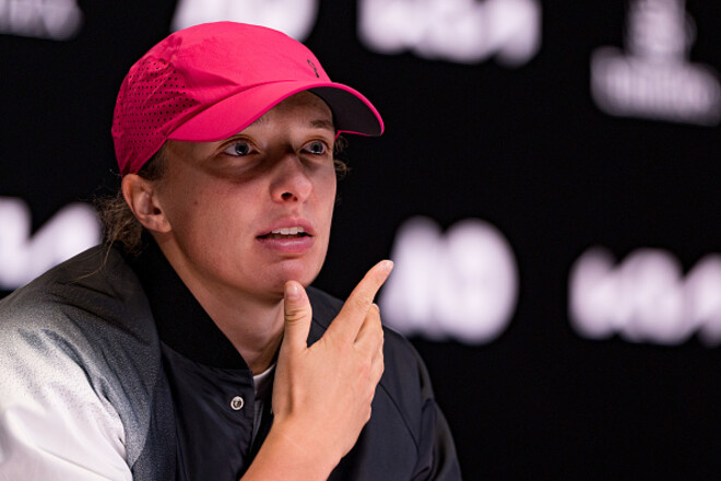 Свентек прокомментировала сенсационное поражение на Australian Open 2024