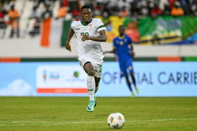 Чому не грав футболіст Шахтаря? Замбія та Танзанія розійшлися миром