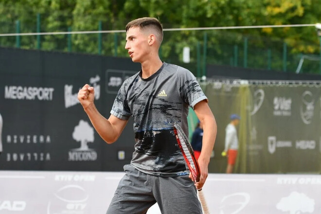 Український тенісист знищив Надаля на турнірі в Іспанії, але є нюанс