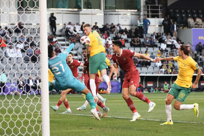 Австралия разгромила Индонезию и вышла в 1/4 финала Кубка Азии