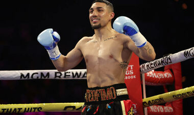 Хоккеисты выиграли по буллитам, спринт на ЧМ по биатлону, победа Тео Лопеса