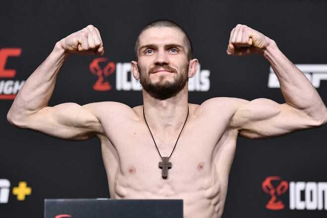 Украинец Денис Бондарь проведет бой UFC на шоу 25 февраля в Мексике