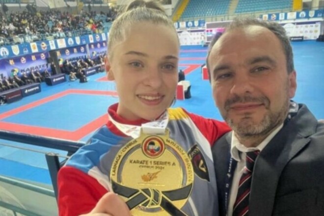 ФОТО. Как Ервачева стала чемпионкой турнира по карате на Кипре