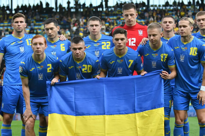 Кого выбрал Ребров? Стала известна заявка сборной Украины на матч с Боснией