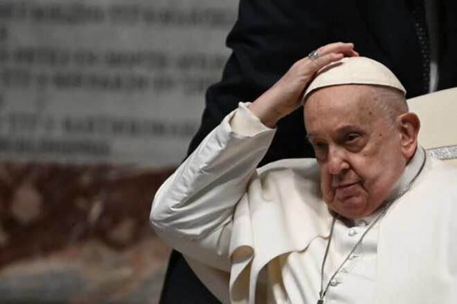 Этот Папа сломался. Франциск предложил Украине поднять белый флаг