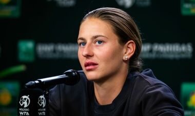 Марта КОСТЮК – про війну: «Світ не розуміє, як швидко все може змінитися»