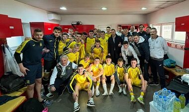Украина U-19 – Швейцария U-19. Смотреть онлайн. LIVE трансляция