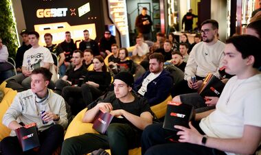 Перегляд матчу та зміцнення ком’юніті: як NAVI борються у Копенгагені