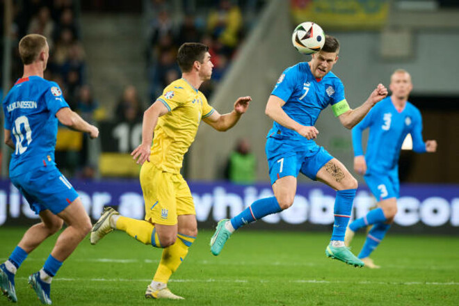 Капитан сборной Исландии оценил матч с Украиной и победный гол Мудрика