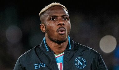 ПСЖ лідирує в боротьбі за Осімхена