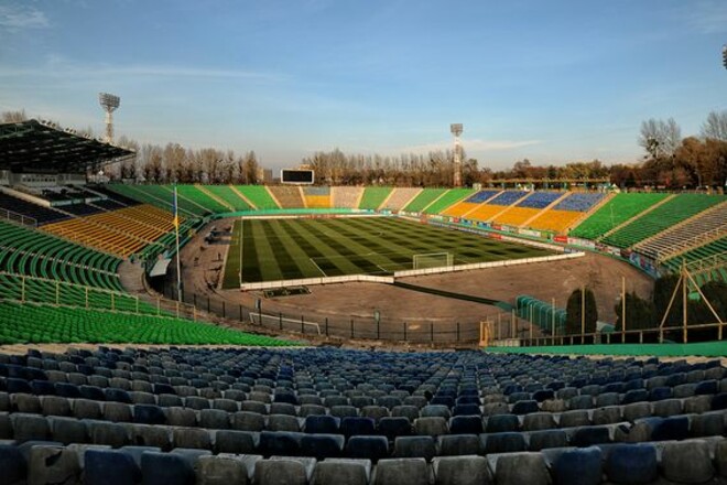 Где смотреть онлайн матч чемпионата Украины Заря – Днепр-1