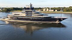 Ахметову готовятся передать яхту ценой в 500 миллионов долларов