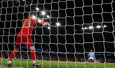 Фабрицио Романо поздравил Лунина с потрясающей игрой против Манчестер Сити