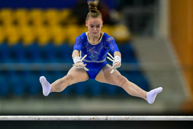16-летняя украинка завоевала золотую медаль на этапе КМ по гимнастике