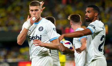 Виліт Динамо і Дніпра-1, гол Довбика, бойкот пляжників, матчі Кубка ліги