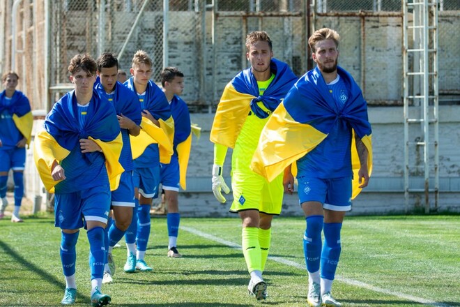 Восемь игроков Динамо вызваны в юношескую сборную Украины