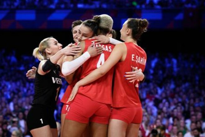 Женская сборная Турции впервые в истории стала чемпионом Европы