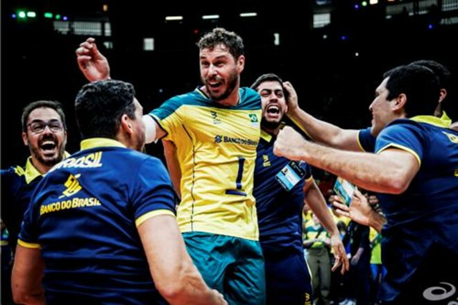 Бразилия в пяти партиях победила Италию и выступит на Олимпиаде