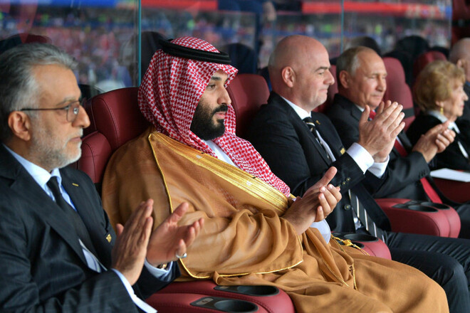 Искусный дриблинг Инфантино. Как ФИФА отдает ЧМ-2034 Саудовской Аравии