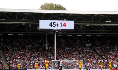 Рекордні цифри. Скільки хвилин у середньому компенсують судді в АПЛ