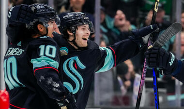 НХЛ. 7 шайб Лос-Анджелеса та Сіетла, ідеальний старт Вегаса