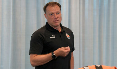 Такой футбол нам не нужен. Срна раскритиковал ван Леувена